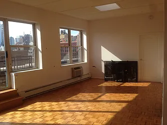 Rented by Manhattan Skyline