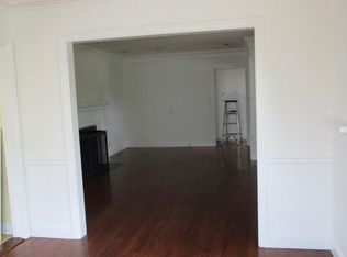 1009 W 20th St, Santa Ana, CA 92706