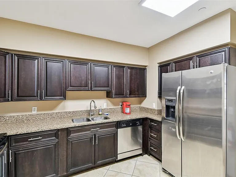 1560 Gulf Blvd #306 — Photo 63
