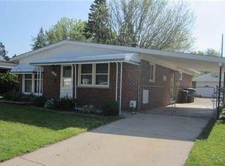 7456 Affeldt St, Westland, MI 48185