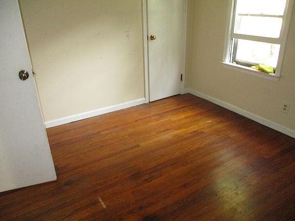 2nd image of 57181 New Hudson Dr W