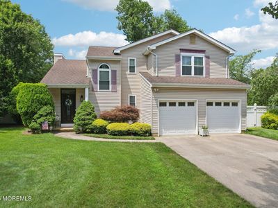 5 Weasel Creek Court, Howell, NJ, 07731