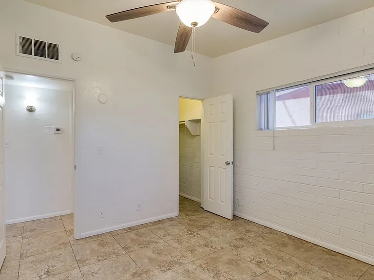 1921 E. Virginia Ave — Photo 11