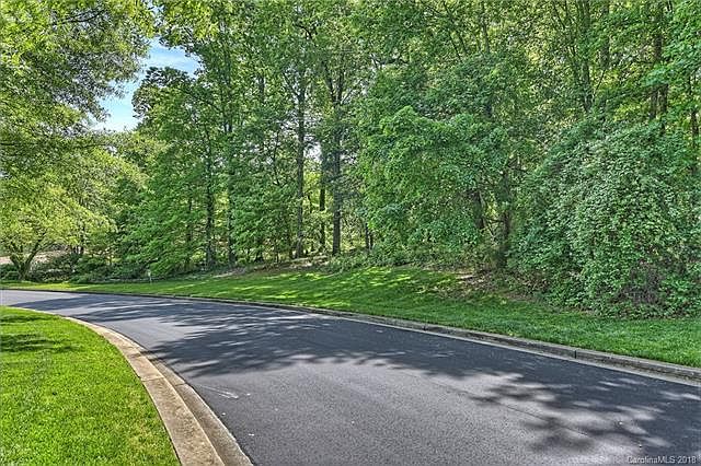 1st image of 4533 Fox Brook Ln