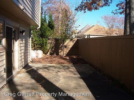 5th image of 1669 Lake Christopher Dr