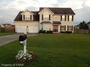 710 Yorkshire Dr, Cameron, NC 28326