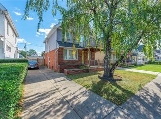 3451 W 98th St, Cleveland, OH