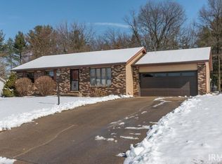 23765 Peppermint Pl, South Bend, IN