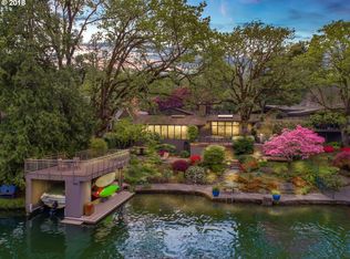 943 Lake Front Rd, Lake Oswego, OR 97034