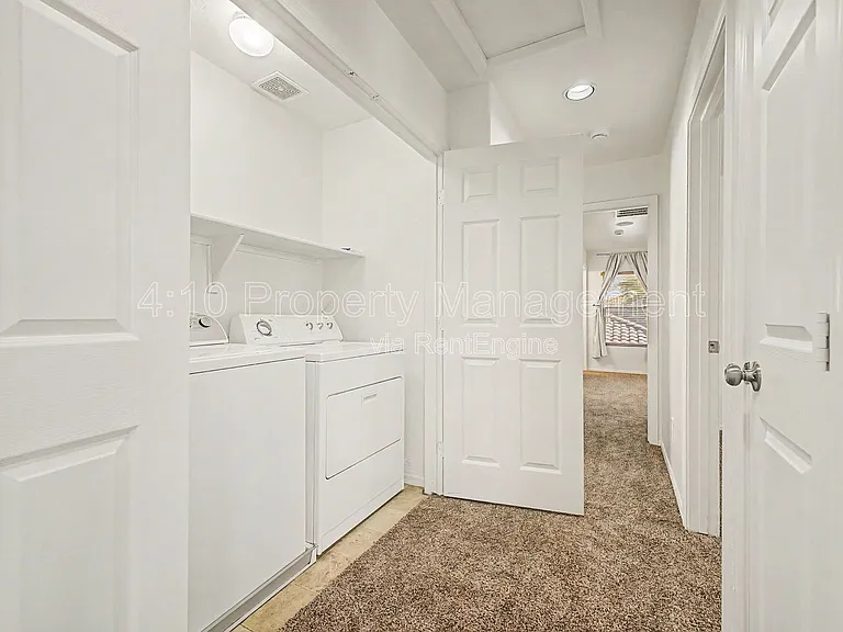 6355 W Sophie Ln — Photo 34