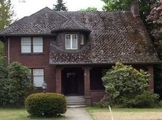 3 Chambers Ave, Greenville, PA 16125