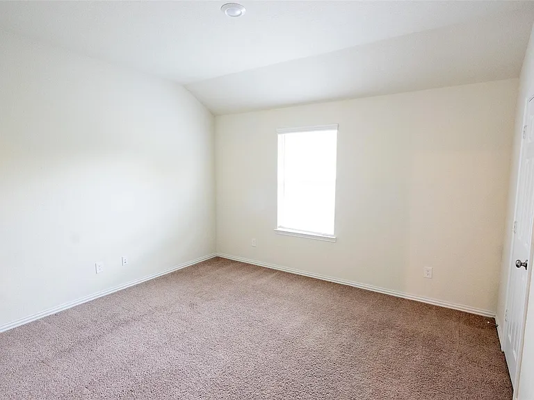 216 N Lynx Trl — Photo 37