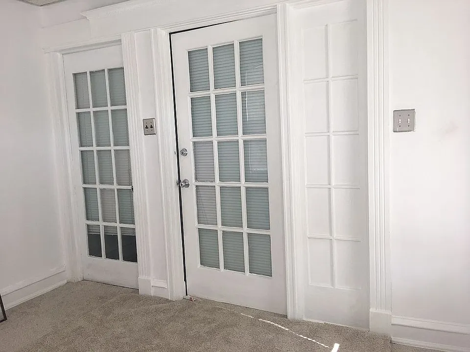 Both unit entrance