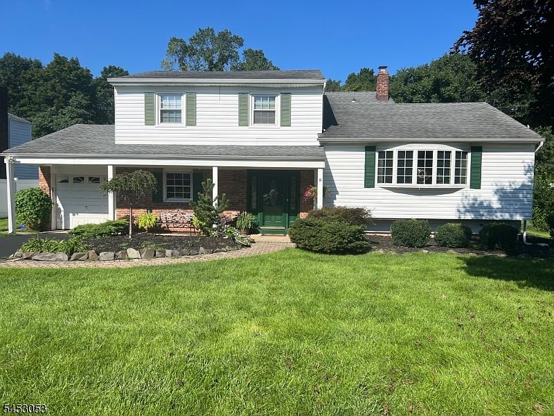 1st image of 83 Drake Rd