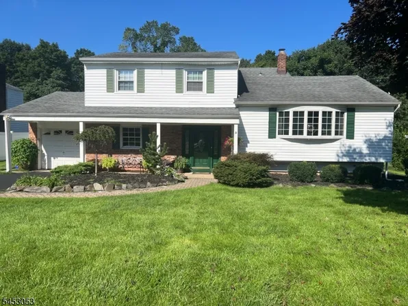 83 Drake Rd, Franklin Twp., NJ 08873