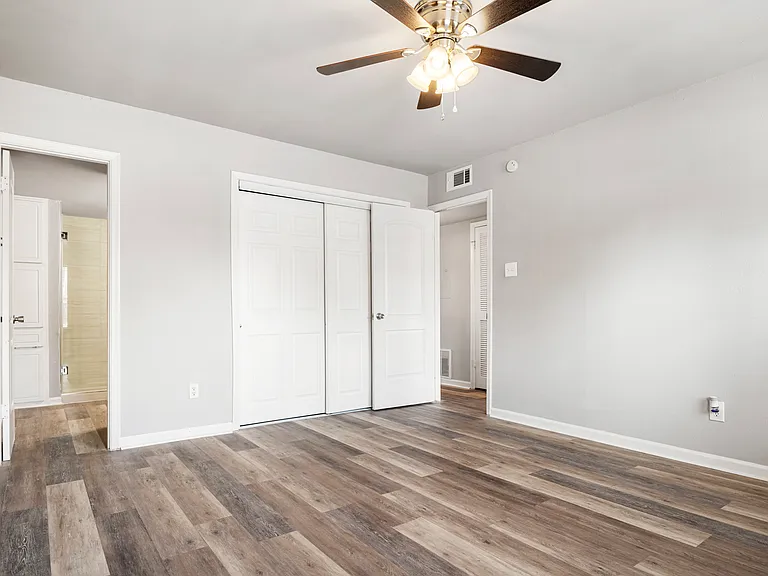 208 Wilshire Dr #208A — Photo 16