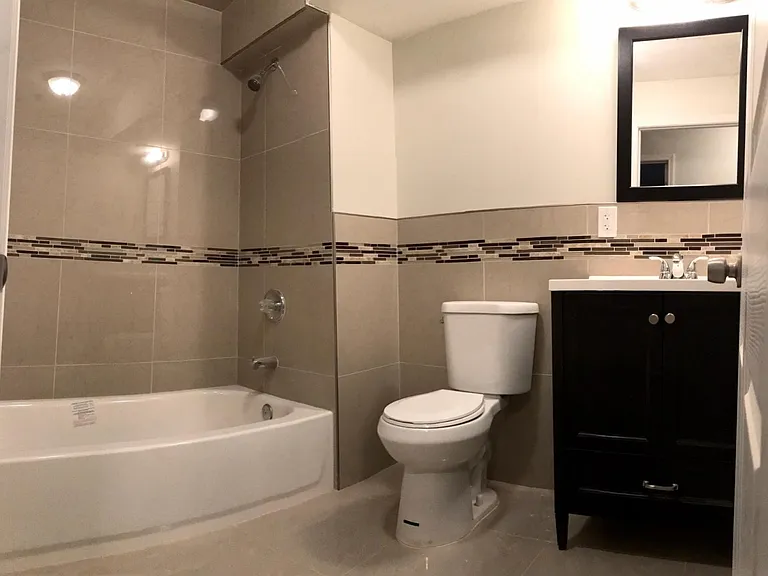 223 Clifton Ave #4 — Photo 4