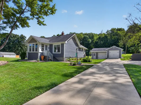 527 Pershing Ave, Jackson, MI 49203