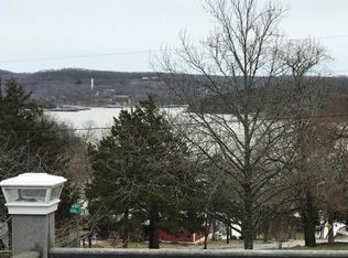 73 W Beach Ln, Lampe, MO 65681