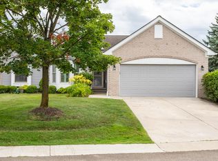 7255 Green Meadow Ln, Canton, MI 48187