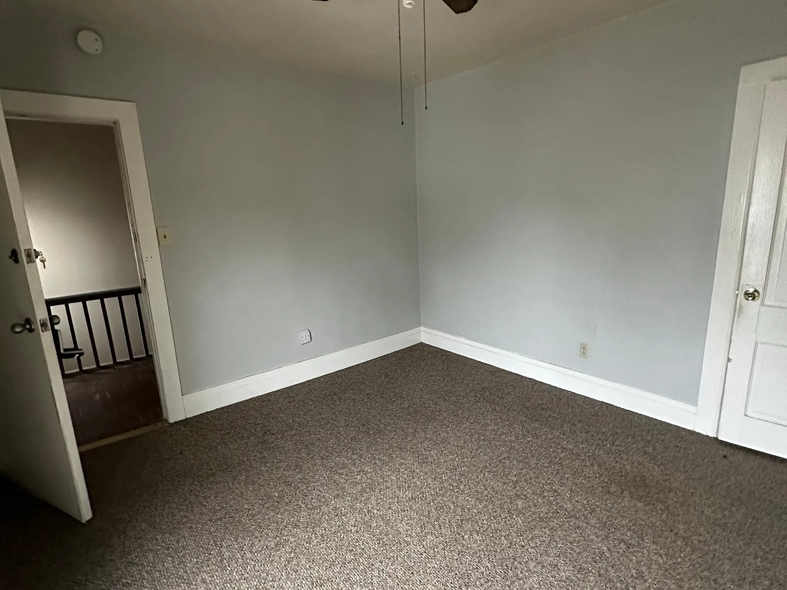 519 Lincolnway E — Photo 3
