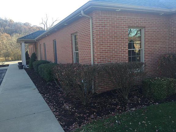 5th image of 4071 Lillian Ave