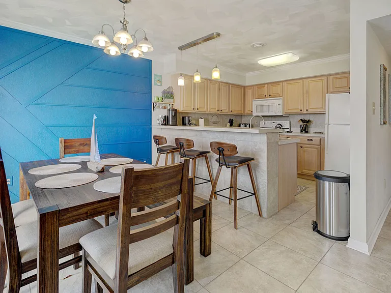 1817 Crooked Pine Dr #F1 — Photo 22