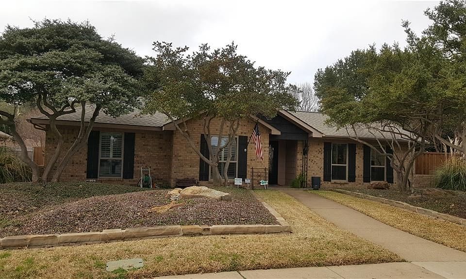 1st image of 411 Georgetown Dr