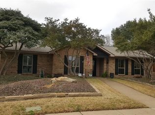 411 Georgetown Dr, Richardson, TX 75081