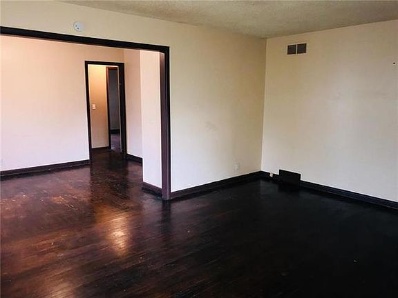 3rd image of 1840 E 75th Ter