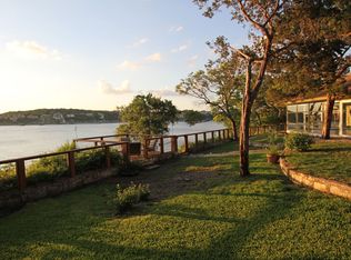 1004 Brooks Hollow Rd, Austin, TX 78734