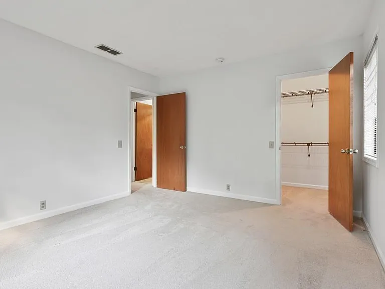 1000 Muirfield Dr — Photo 14