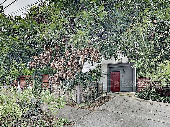2nd image of 219 Arrowhead Dr
