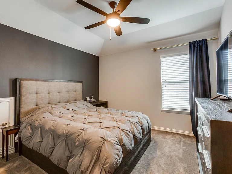 4194 Leighton Ln — Photo 23