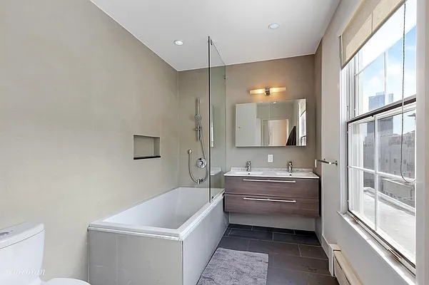 Rented by Corcoran | media 23