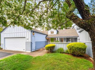 889 Princeton Dr, Sonoma, CA 95476