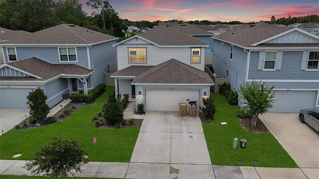 4 bed, 3.0 bath, 2178 sqft, $2,800 — Photo 1
