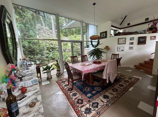 97 Aylesbury Rd, Worcester, MA 01609