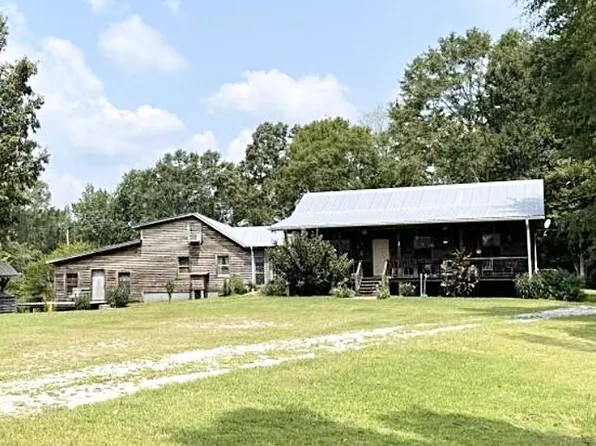 32602 State Highway 10, Sweet Water, AL 36782