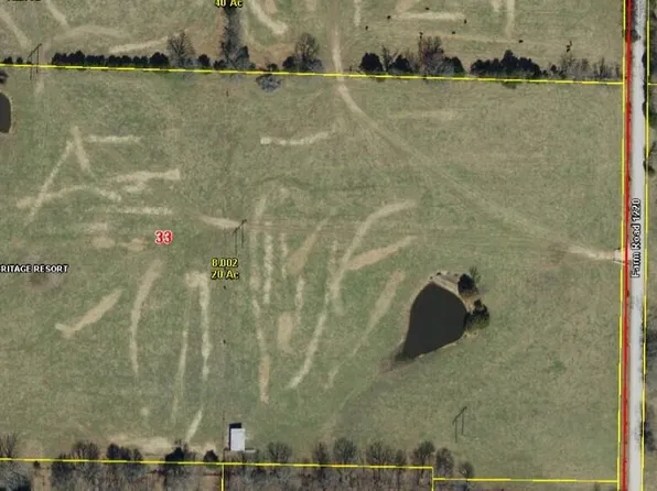 000 Farm Road 1220, Aurora, MO 65605