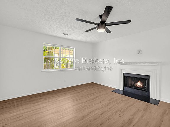 3rd image of 1645 Cobbs Creek Ln