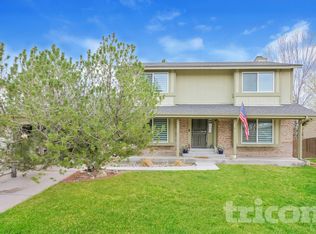 8462 S Sunflower St, Highlands Ranch, CO 80126