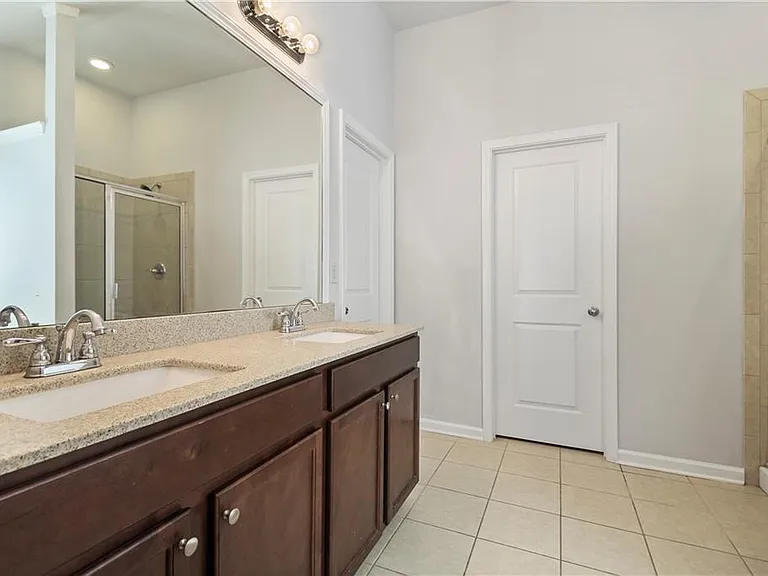 5090 Breezewood Cir — Photo 19
