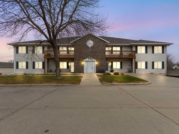 3300 W Miles Pl APT 203, Sioux Falls, SD 57108