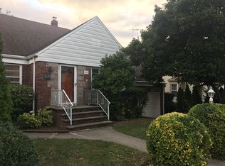 50 W Ruby Ave, Palisades Park, NJ 07650