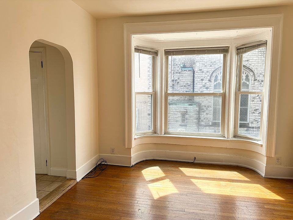 1st image of 341 Richmond Ave APT 3