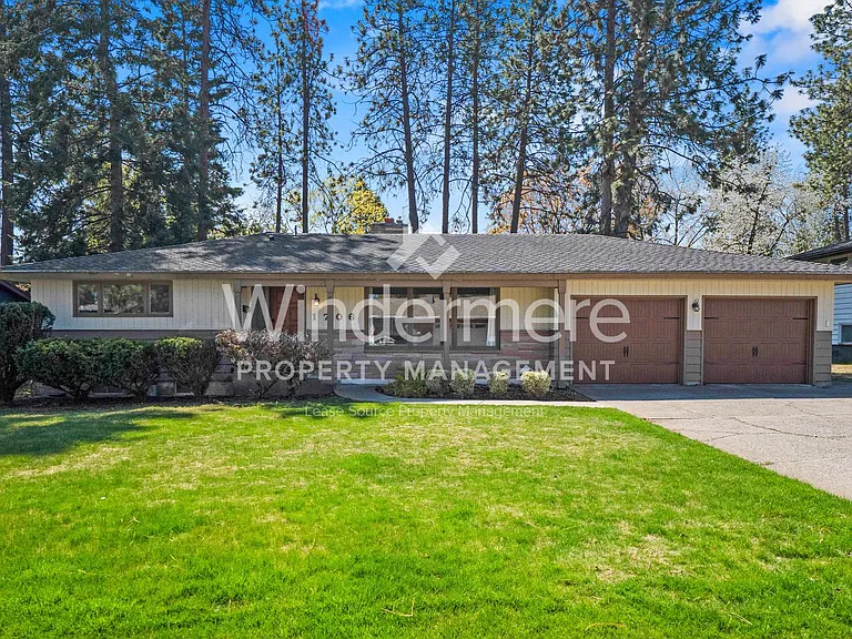 1706 E 38th Ave — Photo 27
