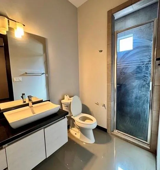 1316 E Balboa Ave — Photo 19