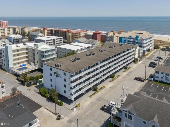 8 63rd St #208, Ocean City, MD 21842