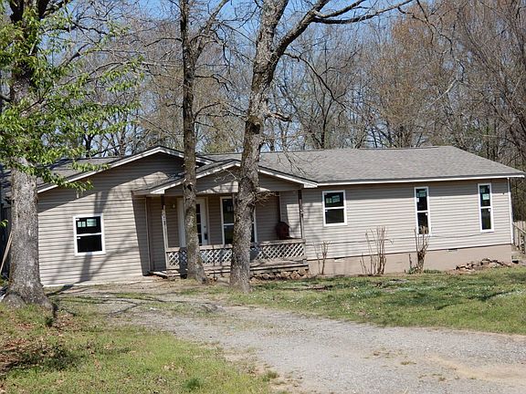 2nd image of 121 Rolling Hills Rd